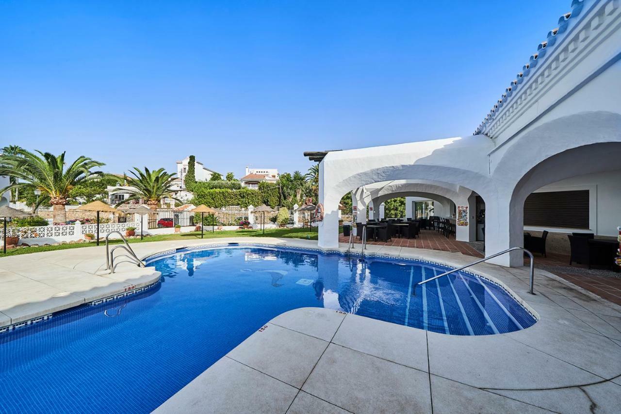 Hotel Bajamar Ancladero Playa Нерха Екстер'єр фото